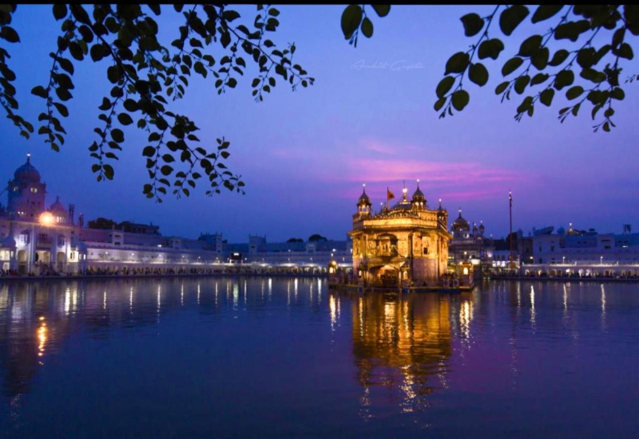 Hotel Kabir Residency Amritsar Exteriör bild