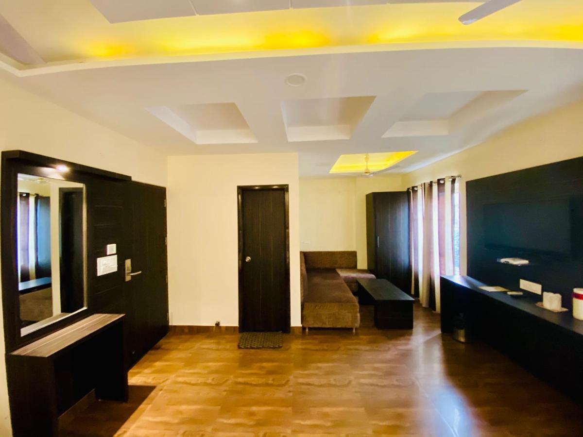 Hotel Kabir Residency Amritsar Exteriör bild